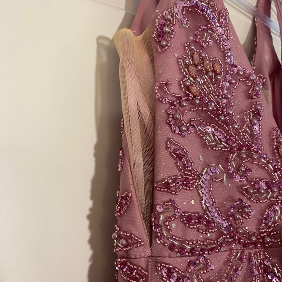 Mauve V-Neck Prom Dress Taylen Grey - Picture 7 of 10